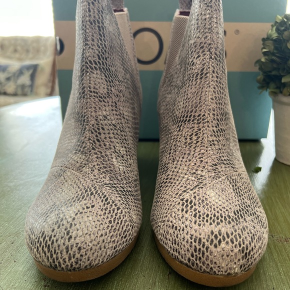 Toms Kelsey booties - Picture 2 of 6